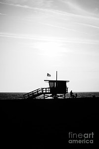 Wall Art - Photograph - California Lifeguard Stand In Black And White by Paul Velgos