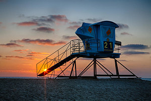 Wall Art - Photograph - Lifeguard Tower At Sunset by Peter Tellone