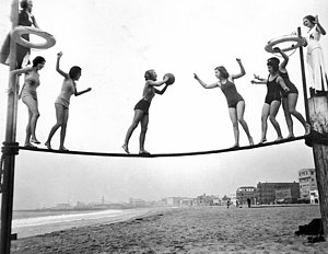 Wall Art - Photograph - Women Play Beach Basketball by Underwood Archives